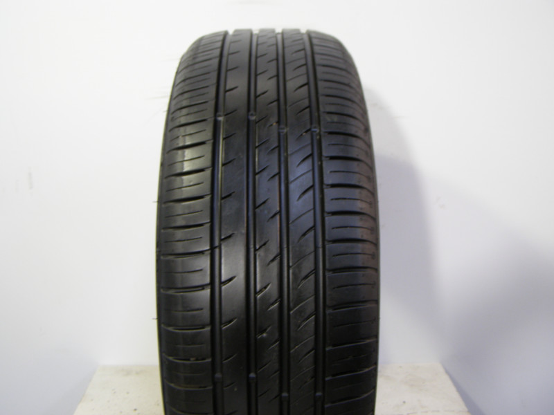 Kumho ES31 guma