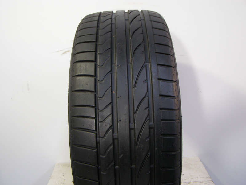 Bridgestone RE050A guma