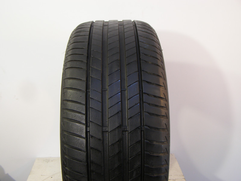 Bridgestone T005 guma