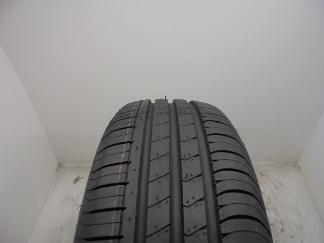 Hankook K425 Kinergy Eco guma