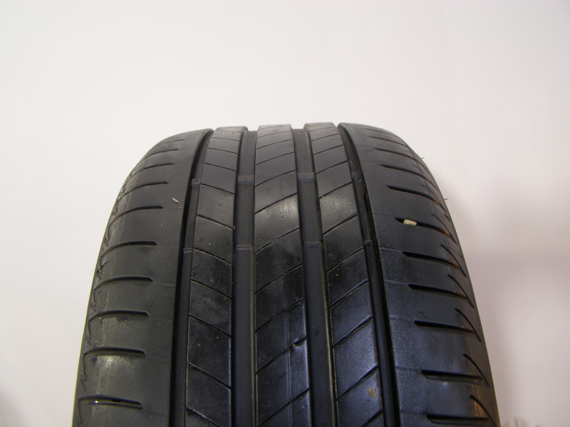 Bridgestone T005 guma