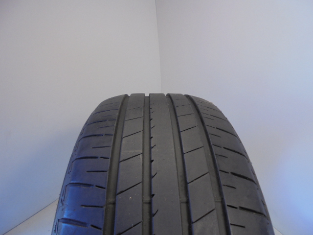 Bridgestone T005 guma