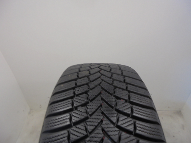 Bridgestone LM001 EVO guma