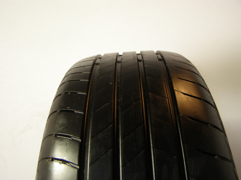 Bridgestone T005 guma