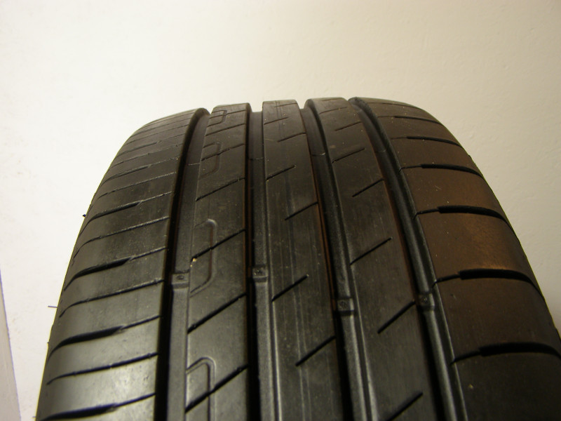 Goodyear Efficientgrip Performance guma