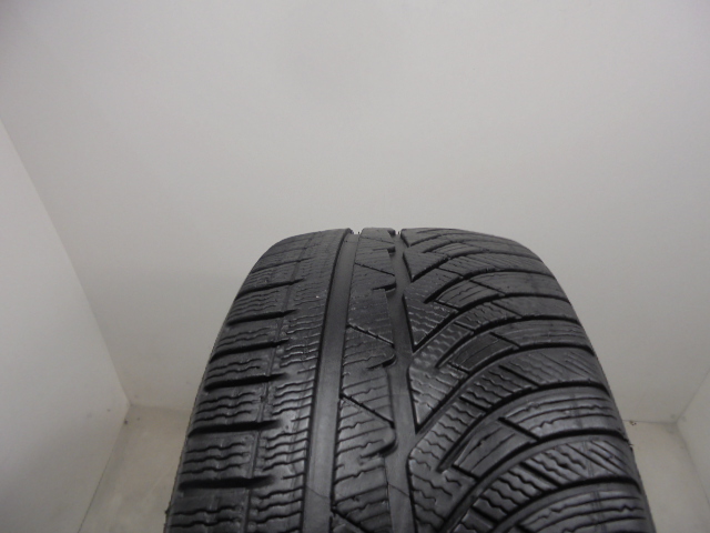 Michelin Pilot Alpin PA4 guma