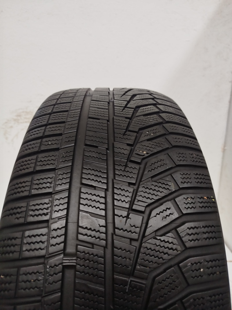 Hankook W320 Winter Icept Evo2 guma