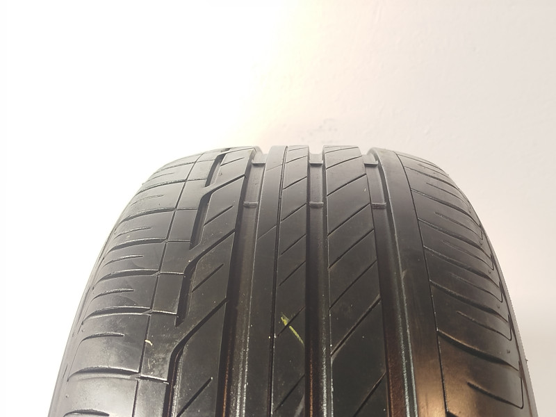 Bridgestone T001 guma