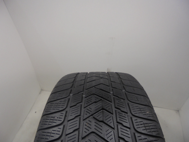 Pirelli Scorpion Winter guma