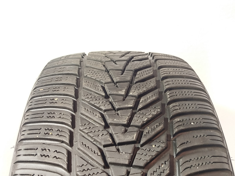 Hankook W330 Icept EVO3 guma