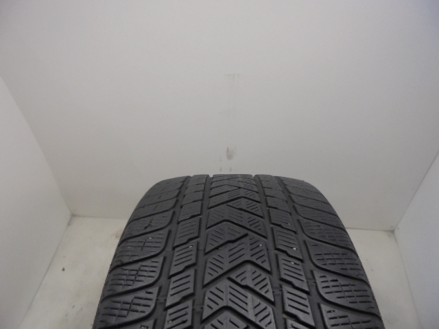 Pirelli Scorpion Winter guma