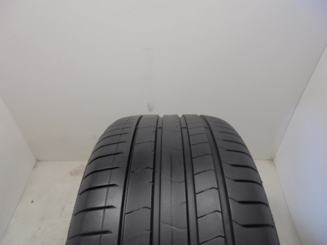 Pirelli Pzero RSC guma