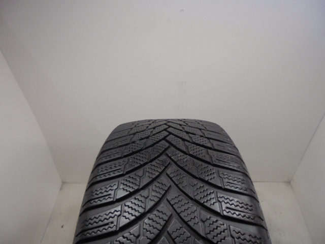 Firestone Winterhawk 4 guma