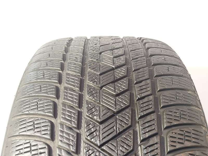 Pirelli Scorpion Winter guma
