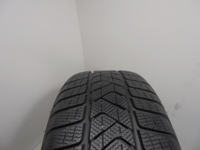 Pirelli Sottozero 3 RSC guma