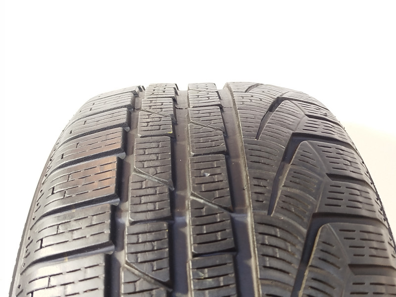 Pirelli Sottozero II RFT guma