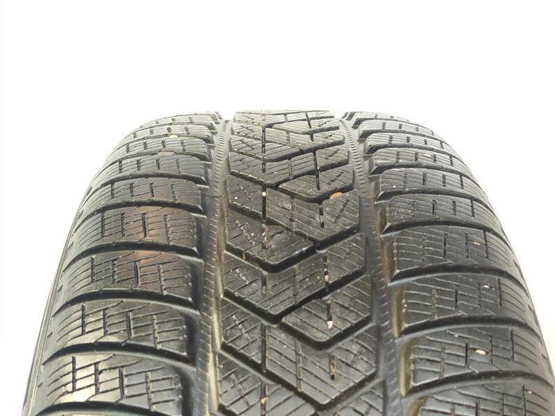 Pirelli Scorpion Winter seal guma