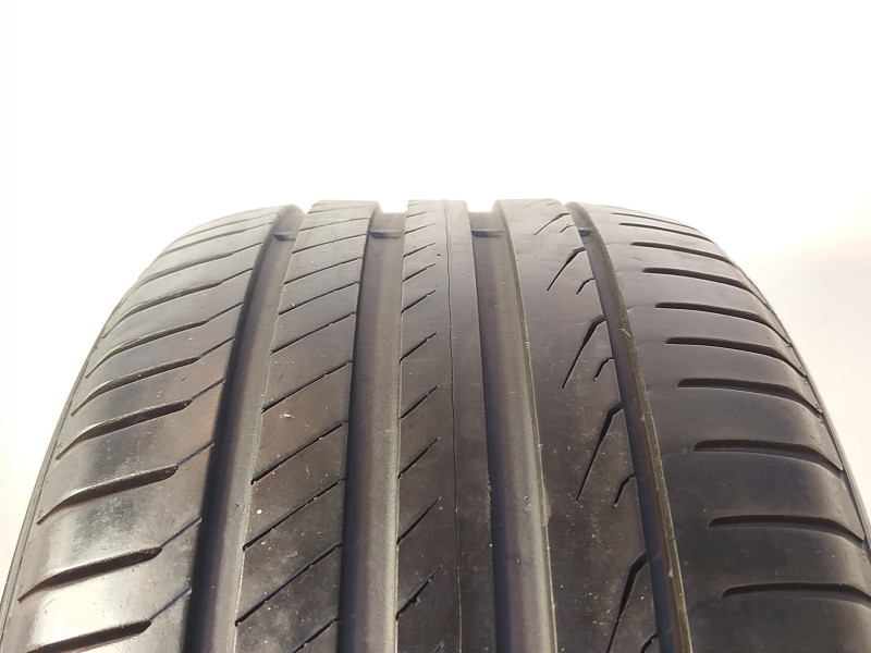 Pirelli Cintruato P7 guma