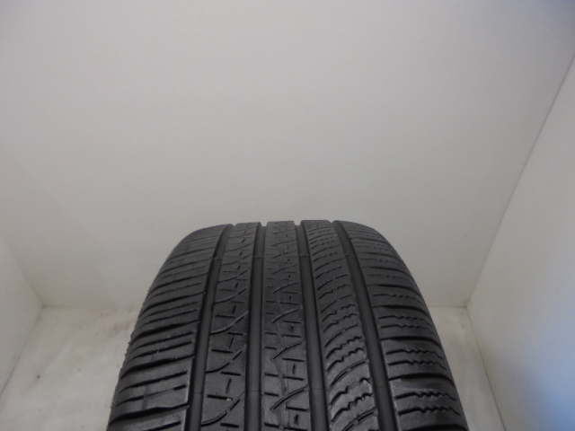 Pirelli Scorpion Zero AS guma