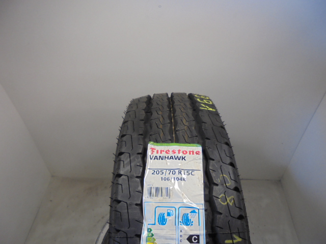 Firestone Vanhawk guma