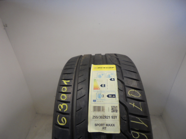 Dunlop Sport Maxx RT guma