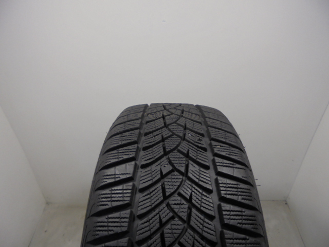 Goodyear Ultragrip Performance+ guma