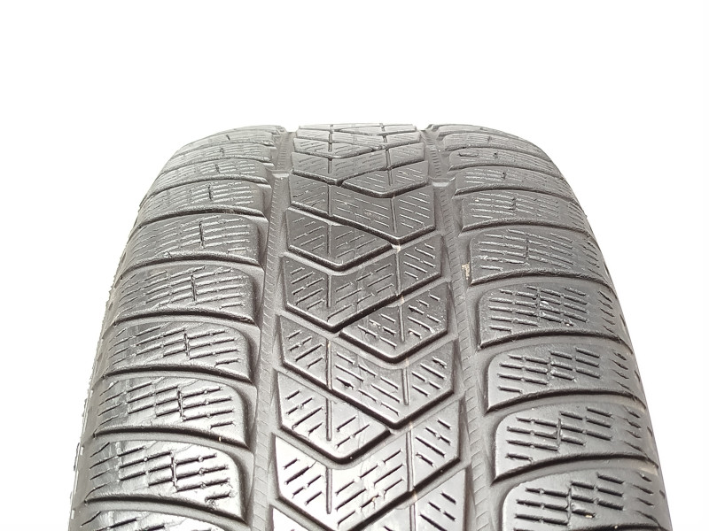 Pirelli Scorpion Winter guma