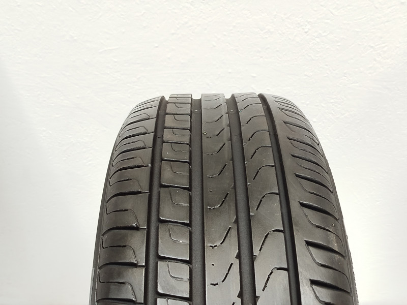 Pirelli Cintruato P7 guma