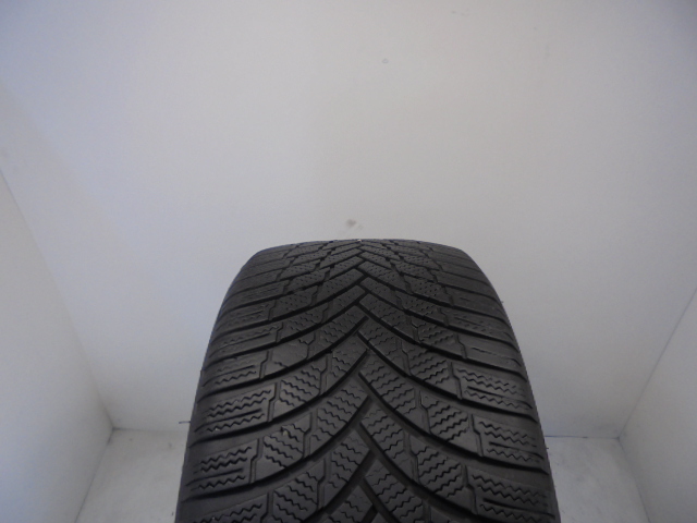 Firestone Winterhawk 4 guma